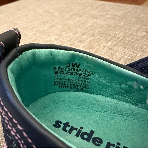 Stride Rite Stride Rite Alexi T-Strap - Picture 8 of 9